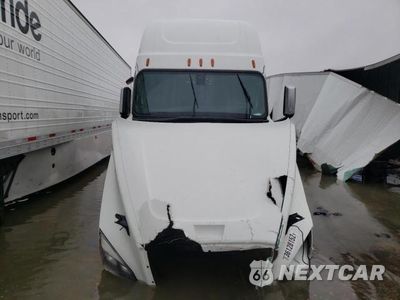 Zdjęcie 9 z 10 samochodu: 2018 FREIGHTLINER CASCADIA 126 VIN:3AKJHHDR9JSKB2022 - miniatura