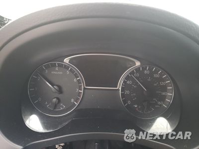Zdjęcie 8 z 12 samochodu: 2017 NISSAN ALTIMA 2.5 VIN:1N4AL3AP7HC159249 - miniatura