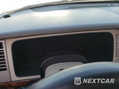 Zdjęcie 8 z 11 samochodu: 2004 LINCOLN NAVIGATOR VIN:5LMFU27R94LJ23856 - miniatura
