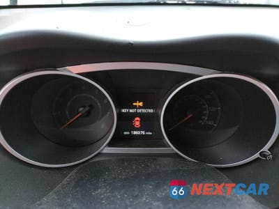 Zdjęcie 8 z 10 samochodu: 2010 MITSUBISHI OUTLANDER SE VIN:JA4AS3AW0AZ012644 - miniatura
