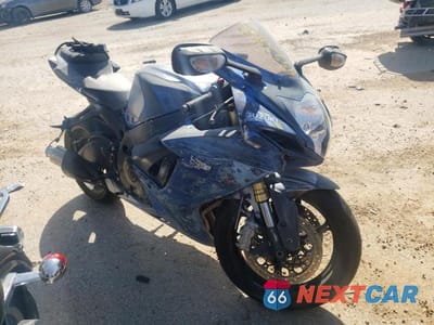 2021 SUZUKI GSX-R750 JS1GR7MA6M7100126 - główne zdjęcie licytacji z USA - miniatura