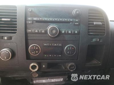 Zdjęcie 9 z 10 samochodu: 2011 CHEVROLET SILVERADO K1500 LT VIN:1GCRKSE36BZ408078 - miniatura