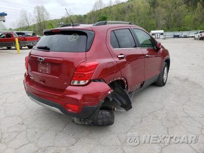 Czwarte zdjęcie samochodu z boku: 2019 CHEVROLET TRAX 1LT VIN:3GNCJPSB2KL238723 - miniatura