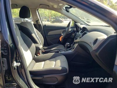 Piąte zdjęcie samochodu w środku: 2015 CHEVROLET CRUZE LS VIN:1G1PA5SH5F7264741 - miniatura