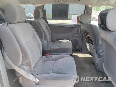 Zdjęcie 6 z 10 samochodu: 2006 TOYOTA SIENNA XLE VIN:5TDZA22C56S462051 - miniatura
