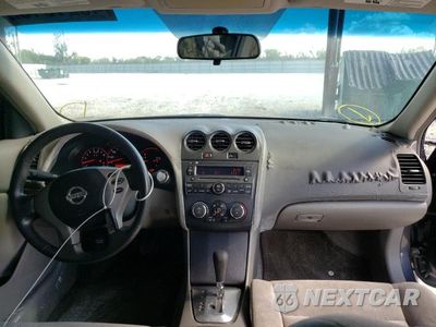 Zdjęcie 9 z 10 samochodu: 2008 NISSAN ALTIMA 2.5 VIN:1N4AL21E98N456407 - miniatura