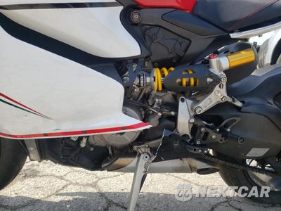 Zdjęcie 9 z 10 samochodu: 2013 DUCATI SUPERBIKE 1199 PANIGALE VIN:ZDM14BPW0DB007642 - miniatura