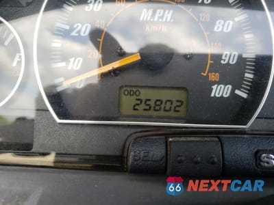 Zdjęcie 8 z 10 samochodu: 2004 SUZUKI AN400 K3 VIN:JS1CK43AX32101326 - miniatura