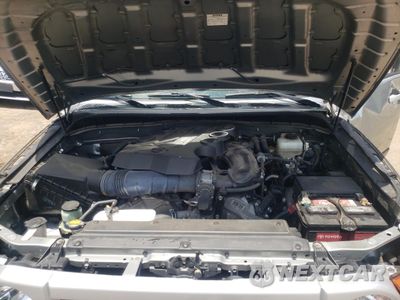 Zdjęcie 7 z 10 samochodu: 2011 TOYOTA FJ CRUISER VIN:JTEBU4BF1BK112301 - miniatura