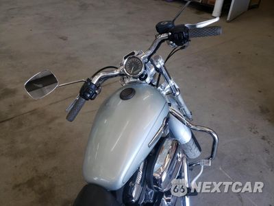 Piąte zdjęcie samochodu w środku: 2012 HARLEY-DAVIDSON XL1200 C VIN:1HD1CT318CC442866 - miniatura