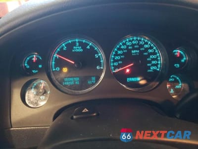 Zdjęcie 8 z 10 samochodu: 2011 GMC YUKON XL K1500 SLT VIN:1GKS2KE36BR233658 - miniatura