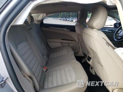 Zdjęcie 6 z 10 samochodu: 2017 FORD FUSION SE VIN:3FA6P0H74HR326554 - miniatura