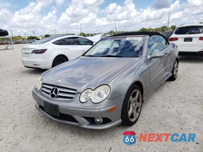 Drugie zdjęcie samochodu z przodu: 2009 MERCEDES-BENZ CLK 350 VIN:WDBTK56F49T108146 - miniatura