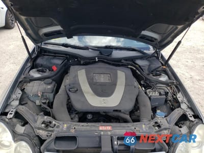 Zdjęcie 7 z 10 samochodu: 2009 MERCEDES-BENZ CLK 350 VIN:WDBTK56F49T108146 - miniatura