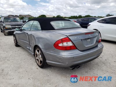 Trzecie zdjęcie samochodu z tyłu: 2009 MERCEDES-BENZ CLK 350 VIN:WDBTK56F49T108146 - miniatura