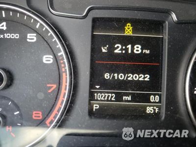Zdjęcie 8 z 10 samochodu: 2017 AUDI Q3 PREMIUM PLUS VIN:WA1JCCFS5HR002477 - miniatura