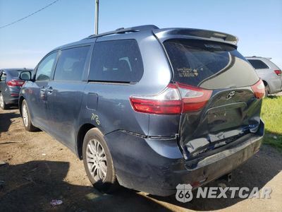 Trzecie zdjęcie samochodu z tyłu: 2017 TOYOTA SIENNA XLE VIN:5TDYZ3DC2HS876379 - miniatura