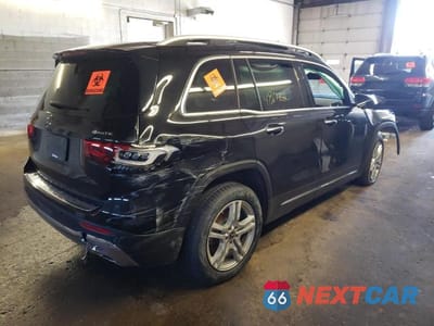 Czwarte zdjęcie samochodu z boku: 2022 MERCEDES-BENZ GLB 250 4MATIC VIN:W1N4M4HB5NW179815 - miniatura