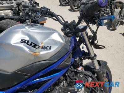 Zdjęcie 9 z 10 samochodu: 2020 SUZUKI SV650 VIN:JS1VP55A9L7100426 - miniatura
