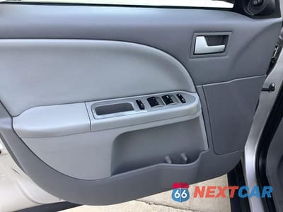 Zdjęcie 25 z 25 samochodu: 2007 FORD FIVE HUNDRED SEL VIN:1FAHP241X7G156308 - miniatura