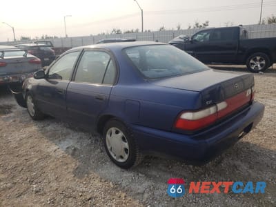 Trzecie zdjęcie samochodu z tyłu: 1996 TOYOTA COROLLA DX VIN:2T1BA05E1TC114142 - miniatura