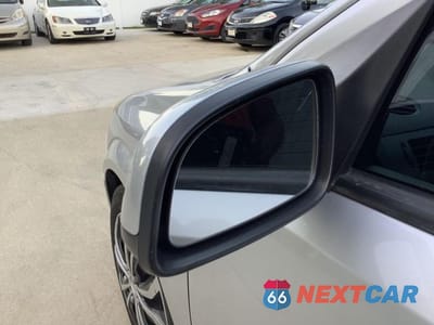Zdjęcie 19 z 53 samochodu: 2008 SATURN ASTRA XE VIN:W08AR671785091433 - miniatura