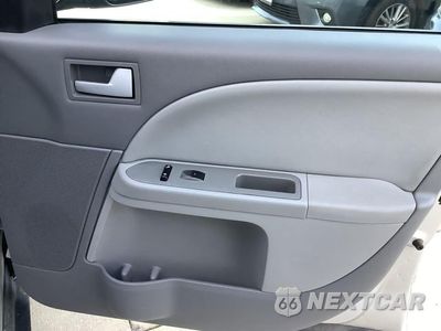 Zdjęcie 16 z 25 samochodu: 2007 FORD FIVE HUNDRED SEL VIN:1FAHP241X7G156308 - miniatura