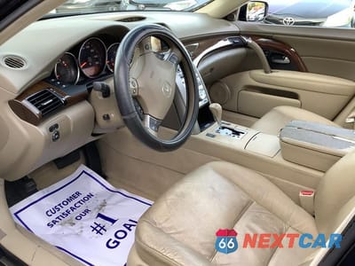 Zdjęcie 36 z 59 samochodu: 2008 ACURA RL VIN:JH4KB16638C003035 - miniatura