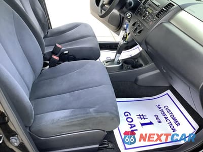 Zdjęcie 28 z 45 samochodu: 2009 NISSAN VERSA S VIN:3N1BC11E89L392292 - miniatura
