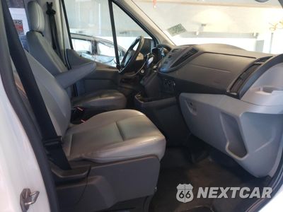 Piąte zdjęcie samochodu w środku: 2018 FORD TRANSIT T-350 VIN:1FBZX2CM8JKA14347 - miniatura