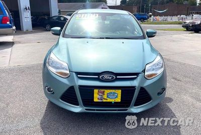Zdjęcie 8 z 13 samochodu: 2012 FORD FOCUS SEL VIN:1FAHP3H20CL209740 - miniatura