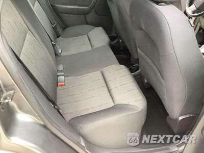 Zdjęcie 28 z 47 samochodu: 2011 FORD FOCUS SE VIN:1FAHP3FN1BW194496 - miniatura