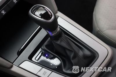 Zdjęcie 31 z 44 samochodu: 2018 HYUNDAI ELANTRA SEL VIN:5NPD84LF2JH234551 - miniatura