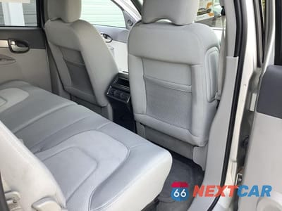Zdjęcie 31 z 51 samochodu: 2005 BUICK RENDEZVOUS CX VIN:3G5DA03E65S517493 - miniatura