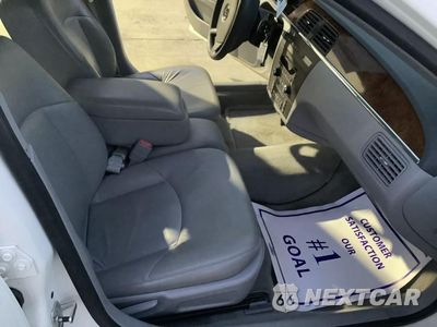 Zdjęcie 27 z 38 samochodu: 2006 BUICK LACROSSE CXL VIN:2G4WD582961146181 - miniatura