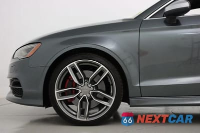 Zdjęcie 18 z 40 samochodu: 2015 AUDI S3 VIN:WAUBFGFFXF1037827 - miniatura