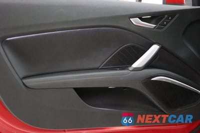 Zdjęcie 21 z 41 samochodu: 2016 AUDI TT VIN:TRUC5AFV0G1024042 - miniatura