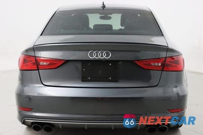 Piąte zdjęcie samochodu w środku: 2015 AUDI S3 VIN:WAUBFGFFXF1037827 - miniatura