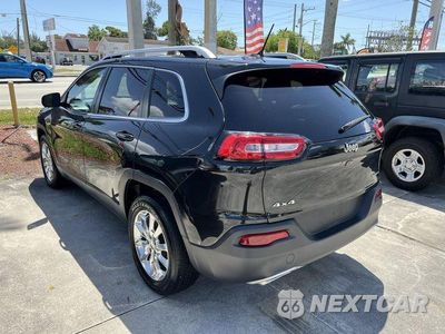 Trzecie zdjęcie samochodu z tyłu: 2015 JEEP CHEROKEE LIMITED VIN:1C4PJMDS0FW740667 - miniatura