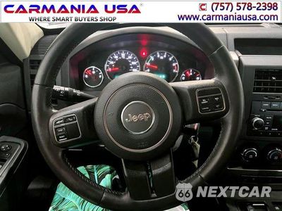Zdjęcie 23 z 30 samochodu: 2012 JEEP LIBERTY SPORT VIN:1C4PJMAK2CW184622 - miniatura