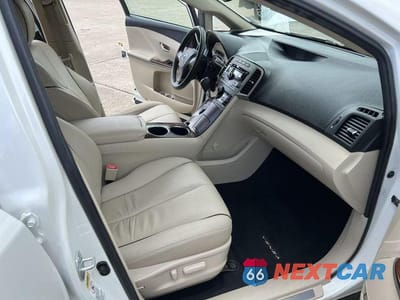 Zdjęcie 10 z 12 samochodu: 2009 TOYOTA VENZA VIN:4T3ZE11A59U020064 - miniatura
