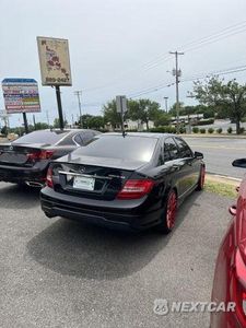 Trzecie zdjęcie samochodu z tyłu: 2013 MERCEDES-BENZ C 250 VIN:WDDGF4HB9DR248698 - miniatura