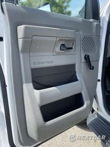 Zdjęcie 13 z 14 samochodu: 2012 FORD ECONOLINE E450 SUPER DUTY CUTAWAY VAN VIN:1FDXE4FL4CDA39479 - miniatura