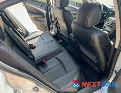 Zdjęcie 8 z 10 samochodu: 2015 INFINITI Q40 VIN:JN1CV6AR9FM522015 - miniatura