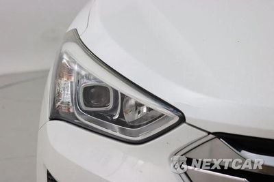 Zdjęcie 9 z 48 samochodu: 2014 HYUNDAI SANTA FE SPORT VIN:5XYZT3LB0EG203484 - miniatura