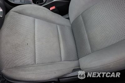 Zdjęcie 41 z 48 samochodu: 2014 HYUNDAI SANTA FE SPORT VIN:5XYZT3LB0EG203484 - miniatura