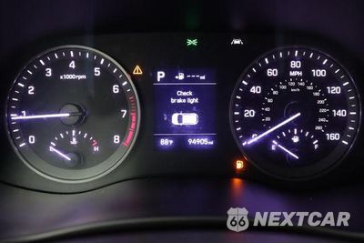 Zdjęcie 27 z 50 samochodu: 2019 HYUNDAI TUCSON SE VIN:KM8J23A44KU850920 - miniatura
