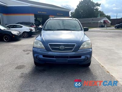 Czwarte zdjęcie samochodu z boku: 2006 KIA SORENTO EX VIN:KNDJC733365571293 - miniatura