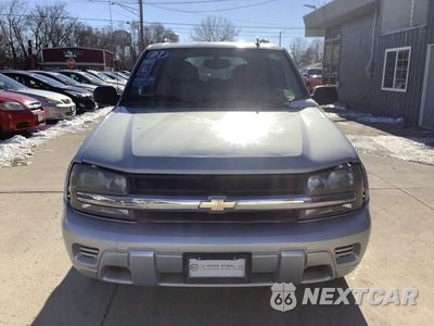 Drugie zdjęcie samochodu z przodu: 2007 CHEVROLET TRAILBLAZER LS VIN:1GNDS13S372275852 - miniatura