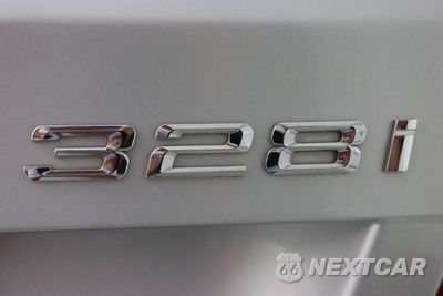Zdjęcie 20 z 56 samochodu: 2011 BMW 328 I VIN:WBADW3C51BE537083 - miniatura